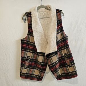Maurices Poly Wool Blend Sherpa Lined Plaid Vest Open Front XL Red Black